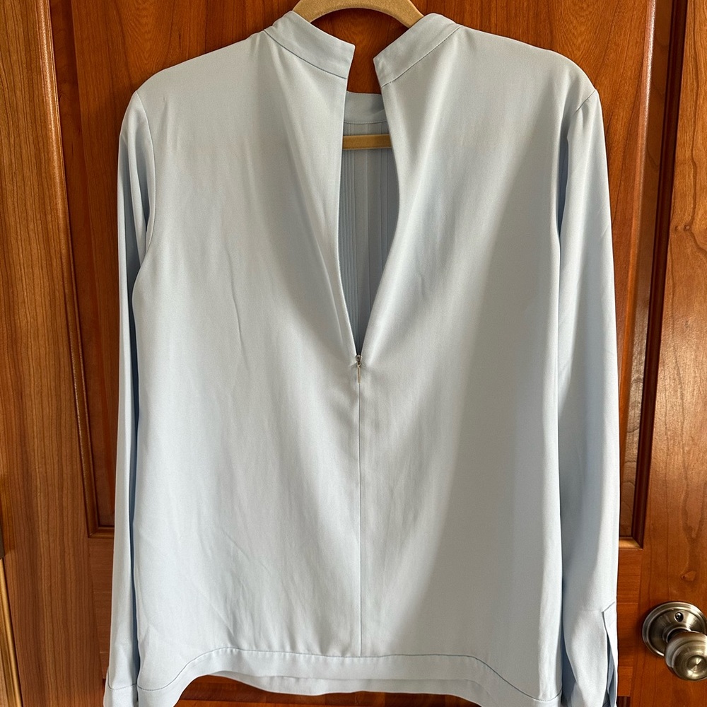 Hugo Boss top - Picture 6 of 8